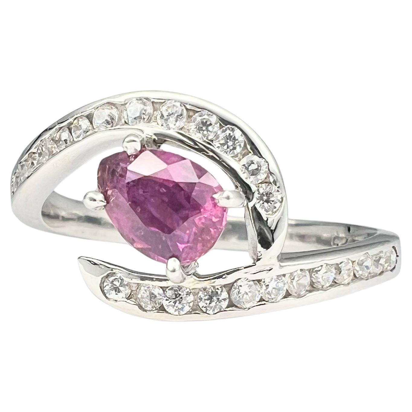 Women's or Men's 1.5ct Pear Cut Natural Pink Sapphire Ring For Sale