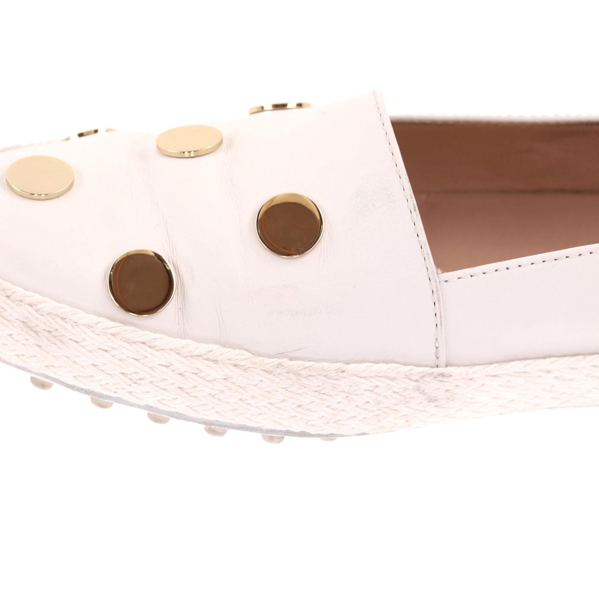 Tod's - Gommino - Mocassins en cuir avec clous à pois en vente 2