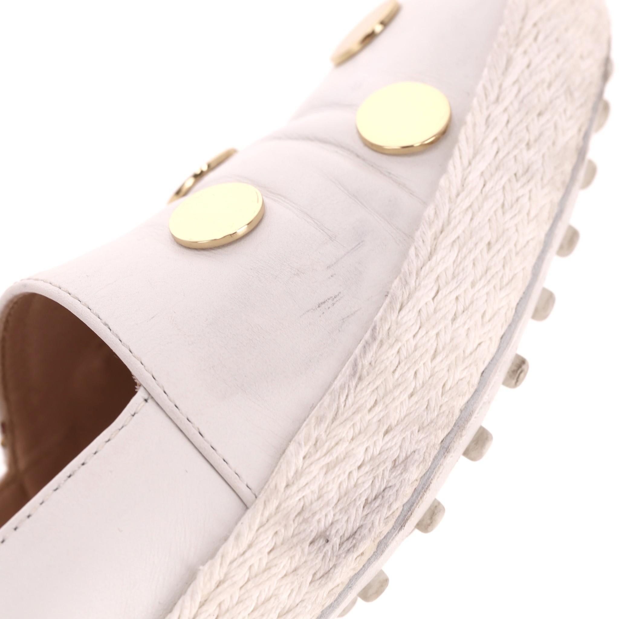 Tod's - Gommino - Mocassins en cuir avec clous à pois en vente 5
