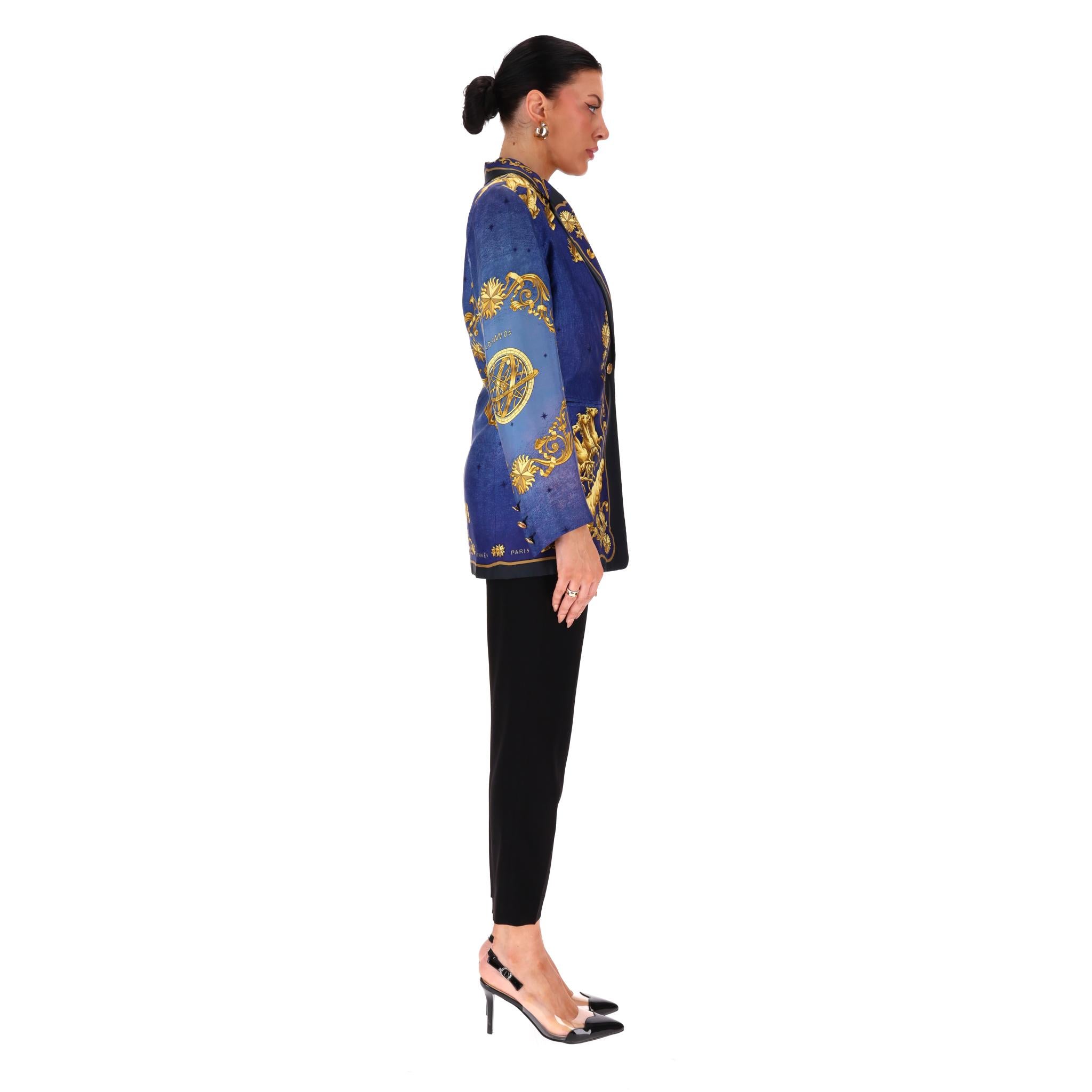Noir Hermes Vintage 80's Veste en soie imprimée Cosmos en vente