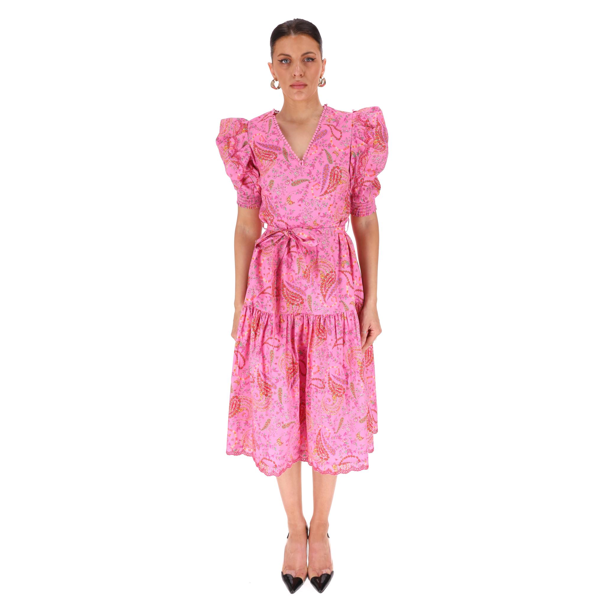 Hale Bob - Robe midi ceinturée en coton à imprimé floral

Robe midi rose 'Elaina' en popeline de coton, ornée d'un imprimé floral multicolore.

L'encolure en V et l'ourlet sont ornés d'œillets et la taille est ceinturée.

Il est doté de manches