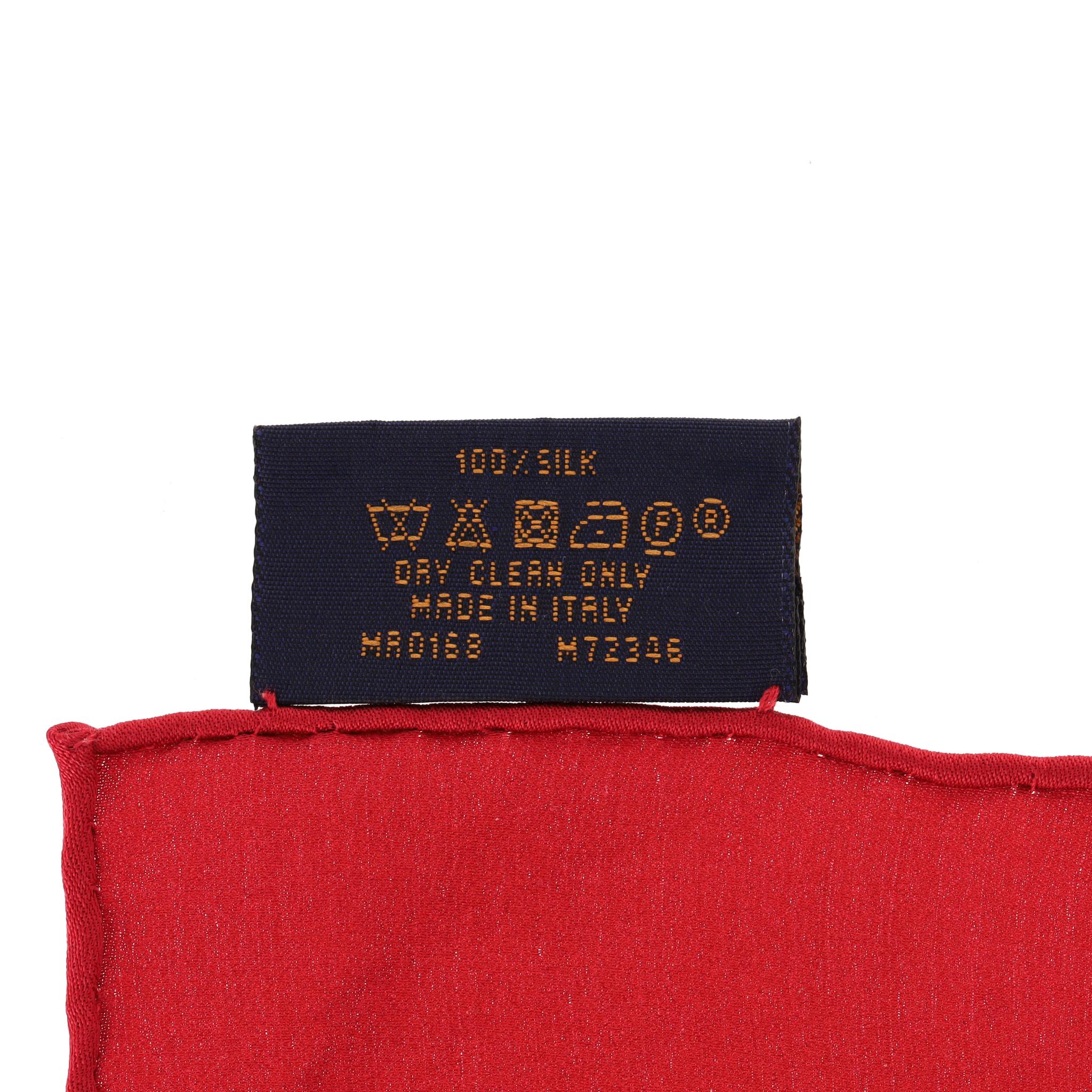 Foulard en soie Monogram Monaco de Louis Vuitton en vente 3
