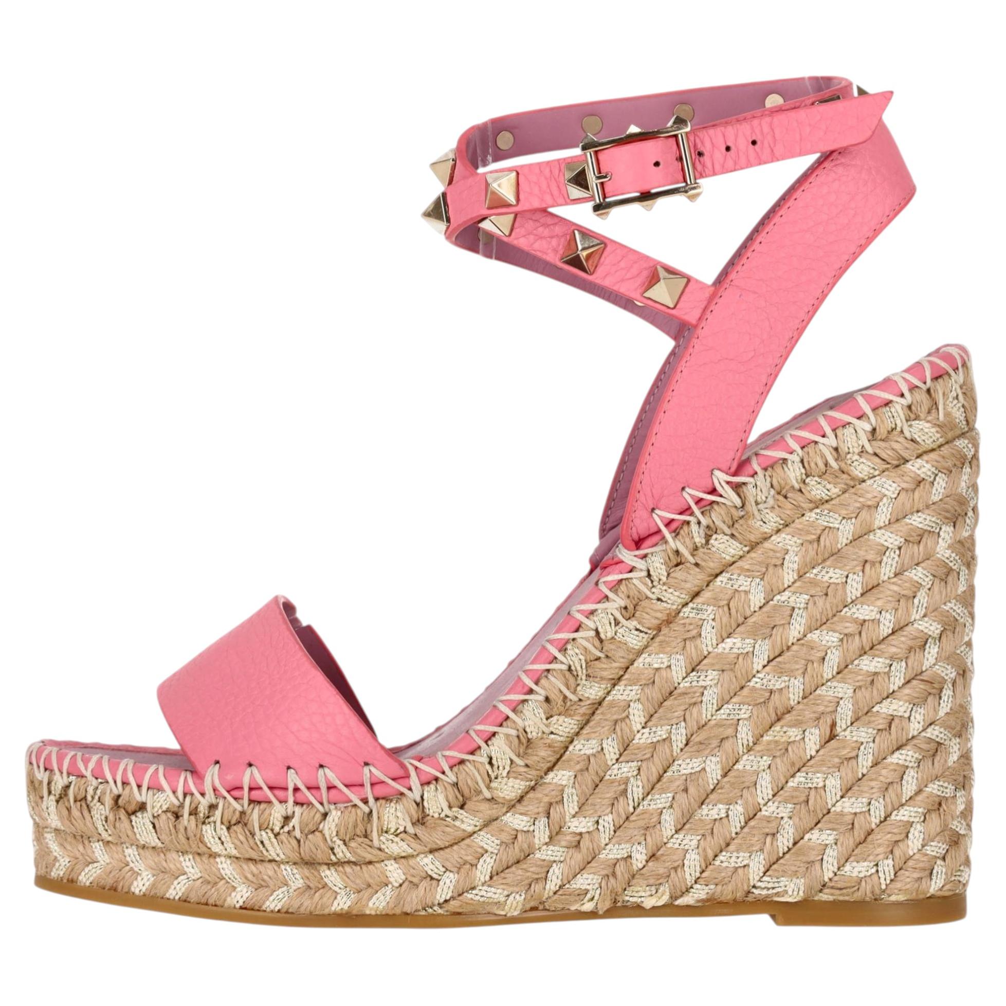Pre-owned Valentino Garavani Rockstud Espadrille Wedge Sandals In Beige