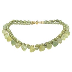 Collier à deux brins en prehnite et or