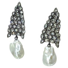 Orecchini con perle barocche e CZ