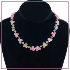 Collana in oro 14 carati con tormalina multicolore a forma di foglia intagliata - Nouveau Boutique