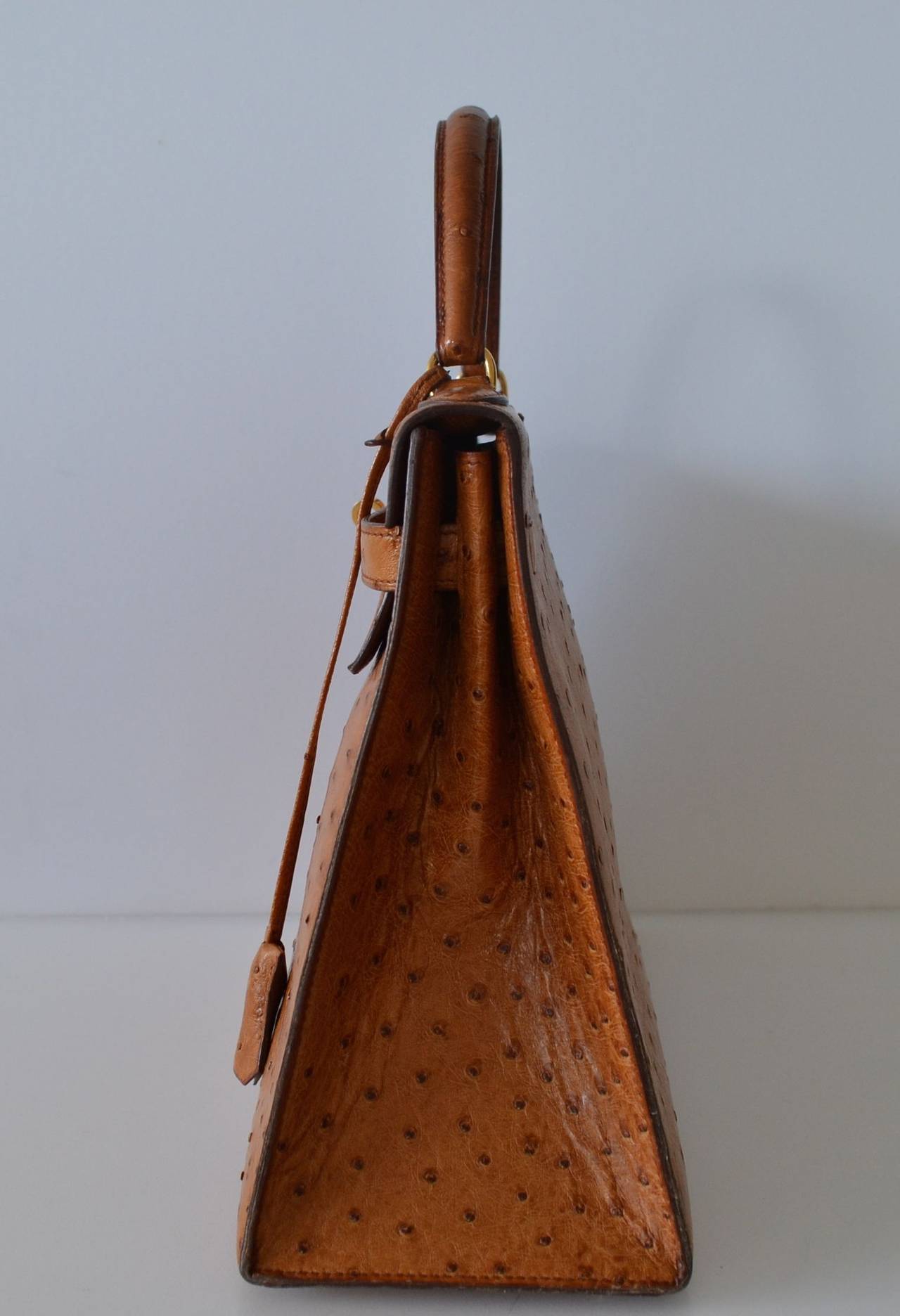Women's Hermès Kelly 32 Ostrich Gold Sellier