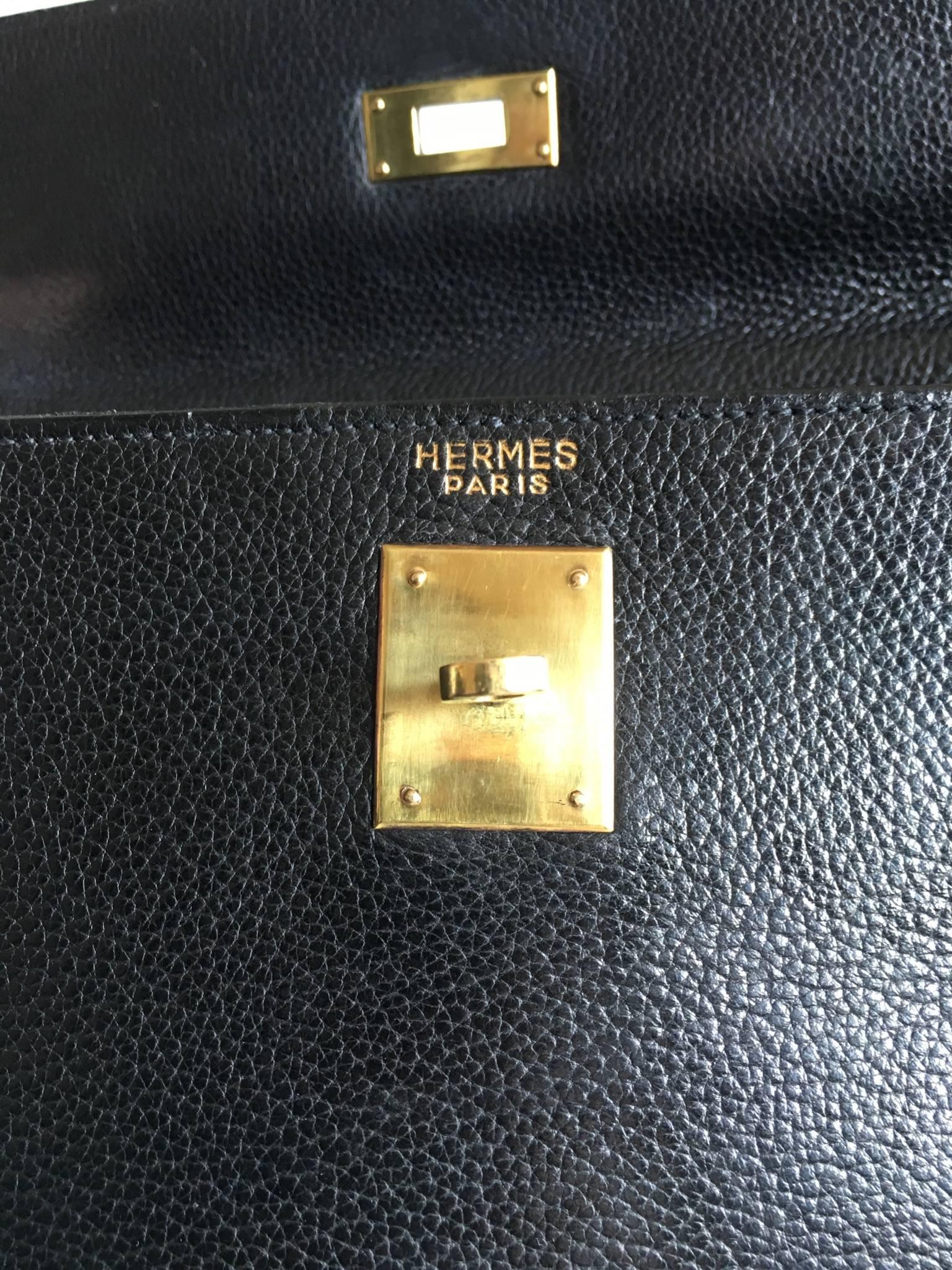 Women's or Men's Hermès Kelly 32 Black Veau Graine