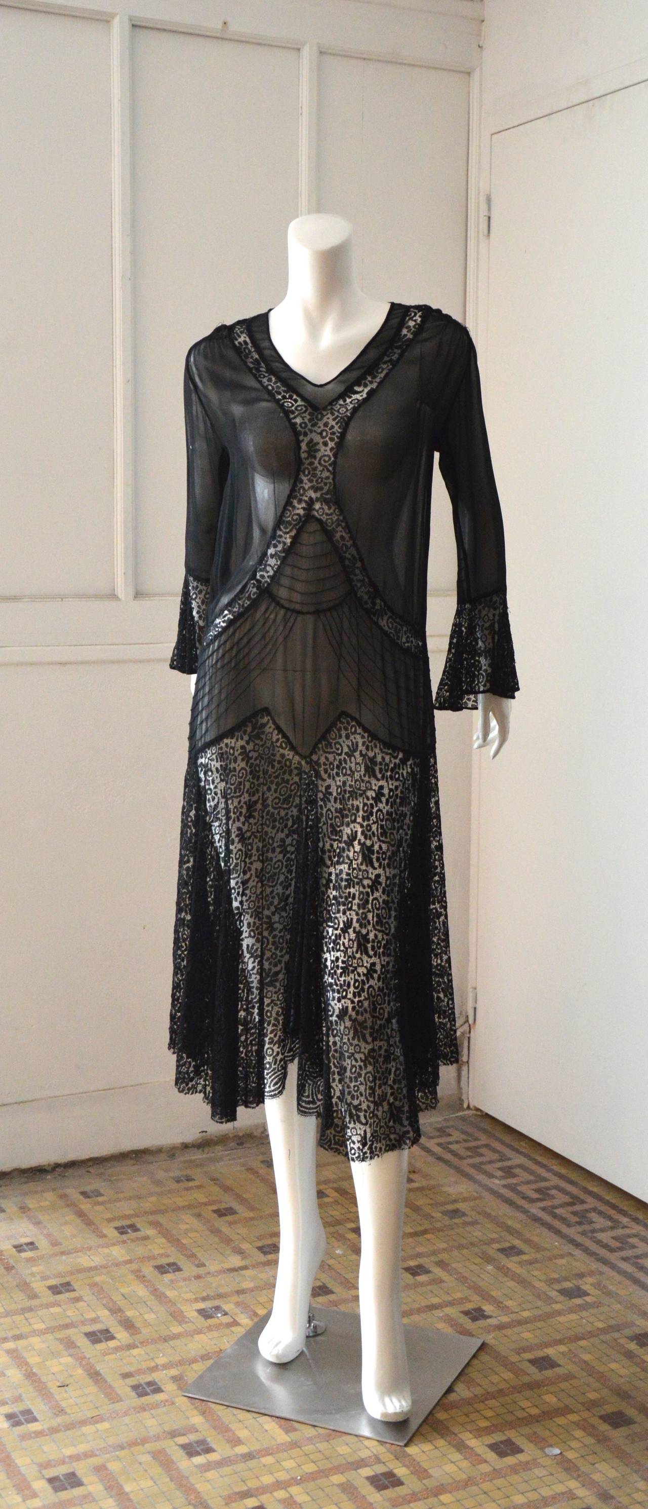 Women's 1930s Rare Black Bias Cut Lace Evening Gown