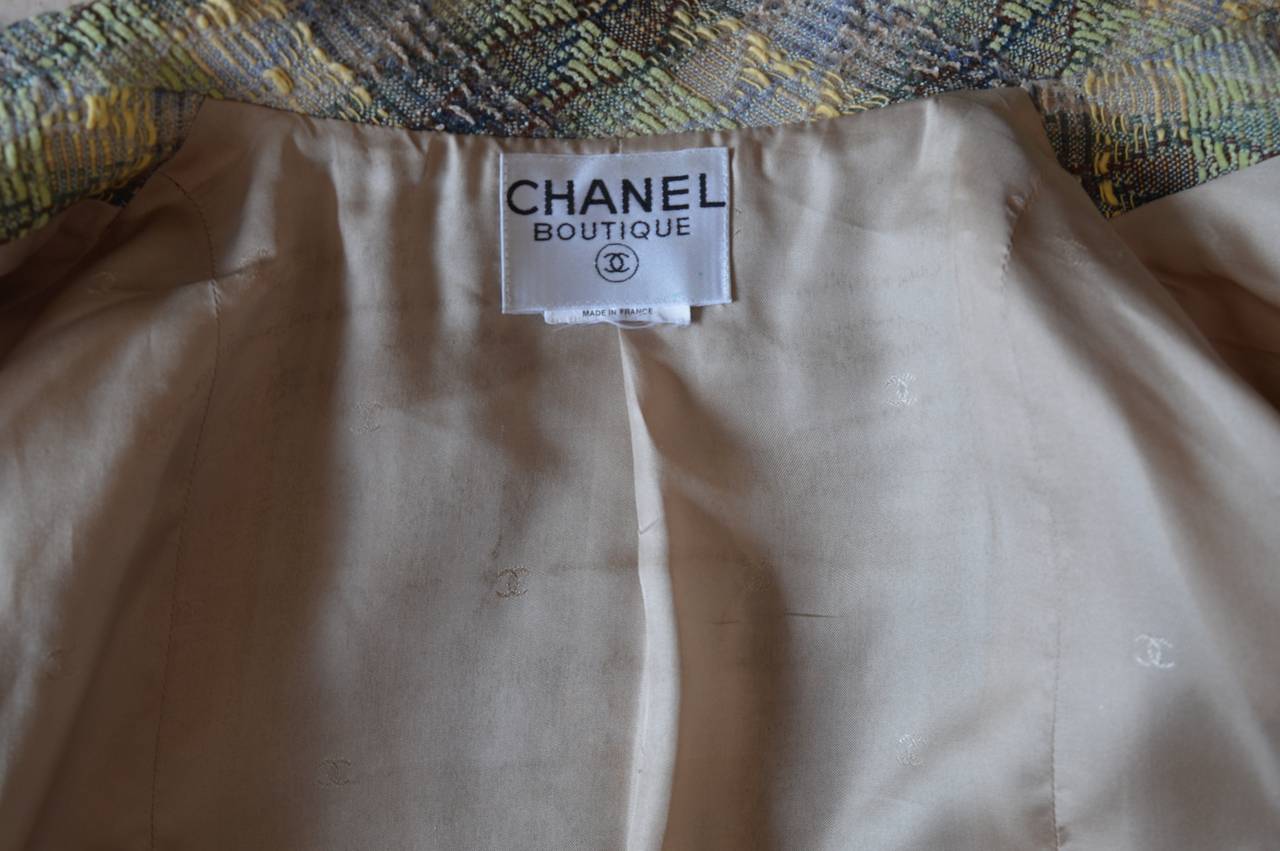 1990s Chanel Kaki Beige Tweed Jacket 3