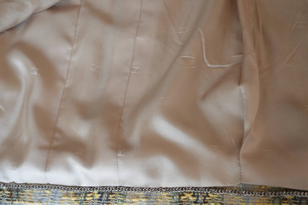 1990s Chanel Kaki Beige Tweed Jacket 2