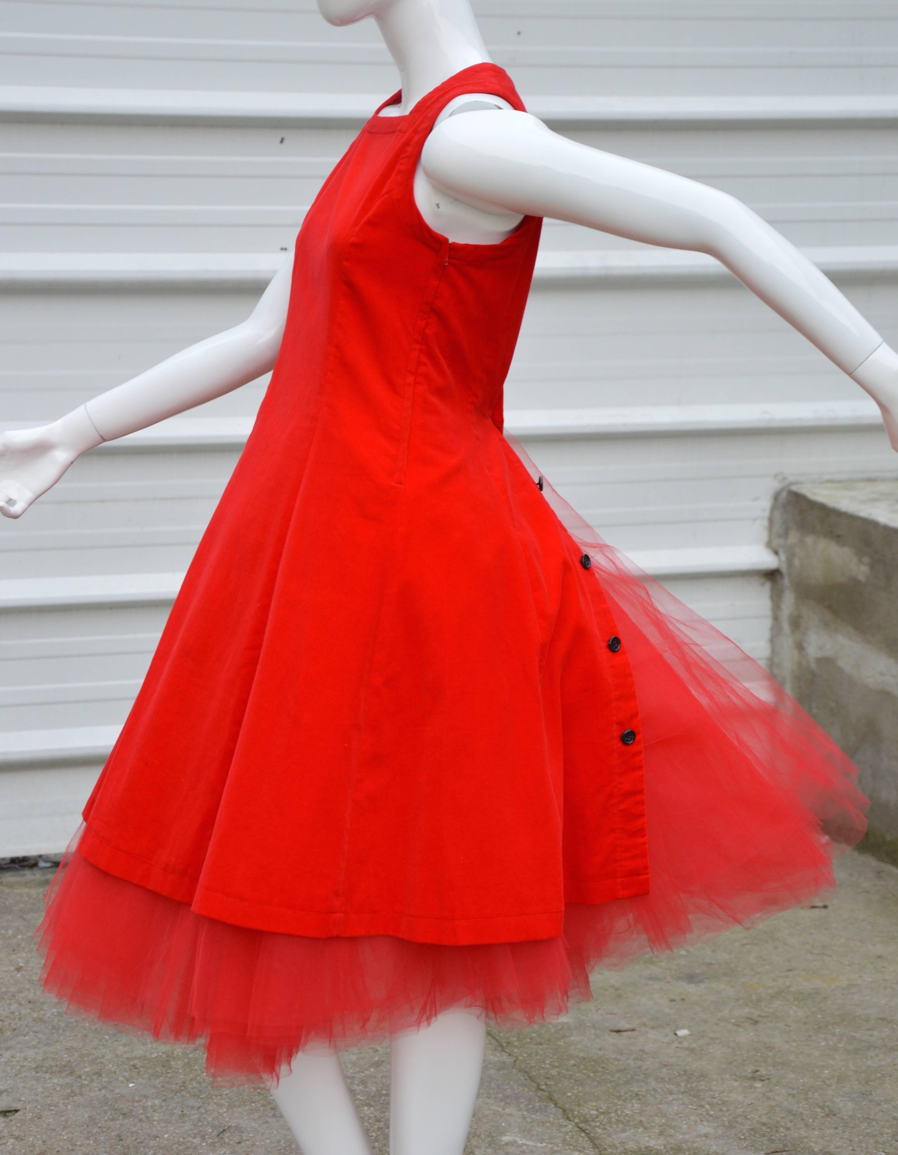 1991 Comme des Garcons Red Velvet Tunic Dress with Tulle Underskirt In New Condition In Paris, IDF