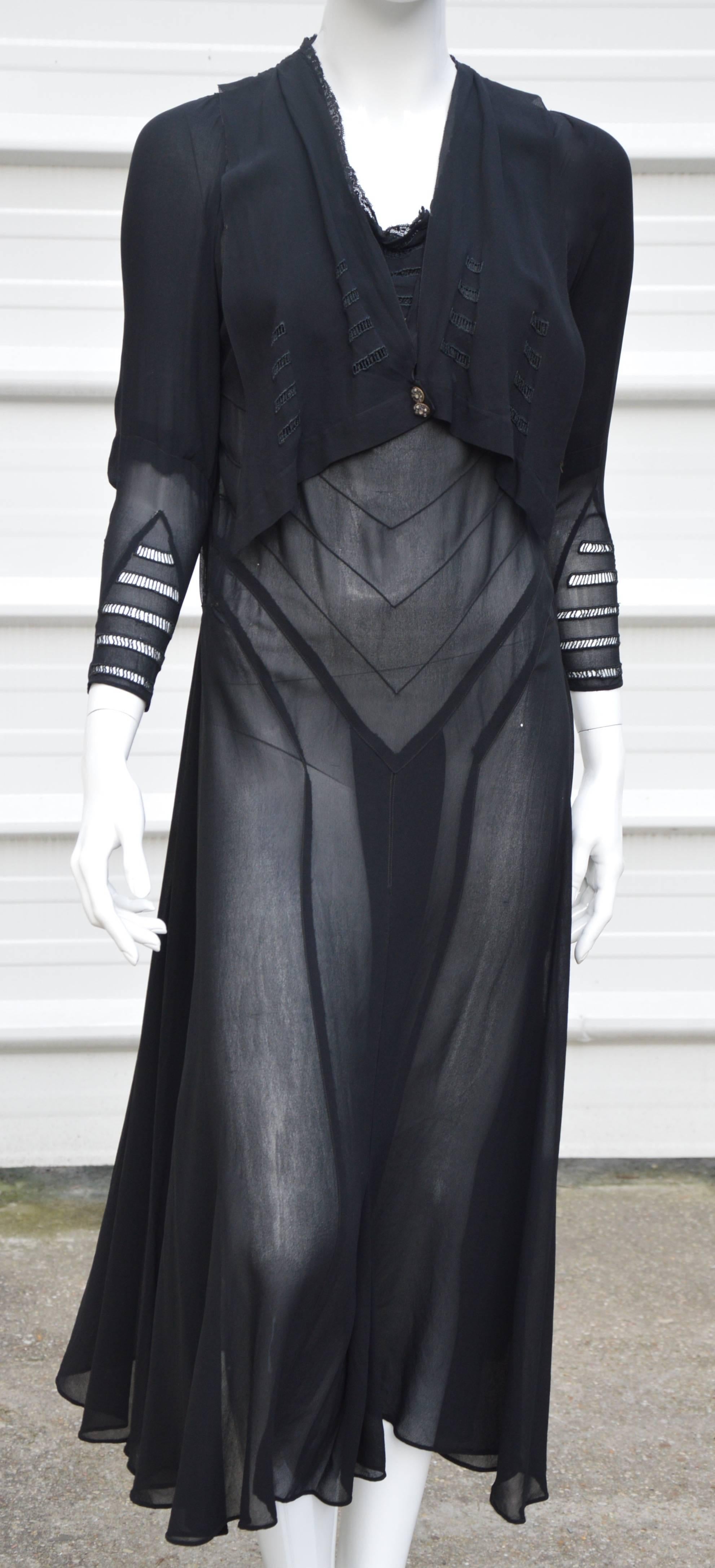 Women's 1930s Black Crepe Chiffon and Lace Diner Dress For Sale