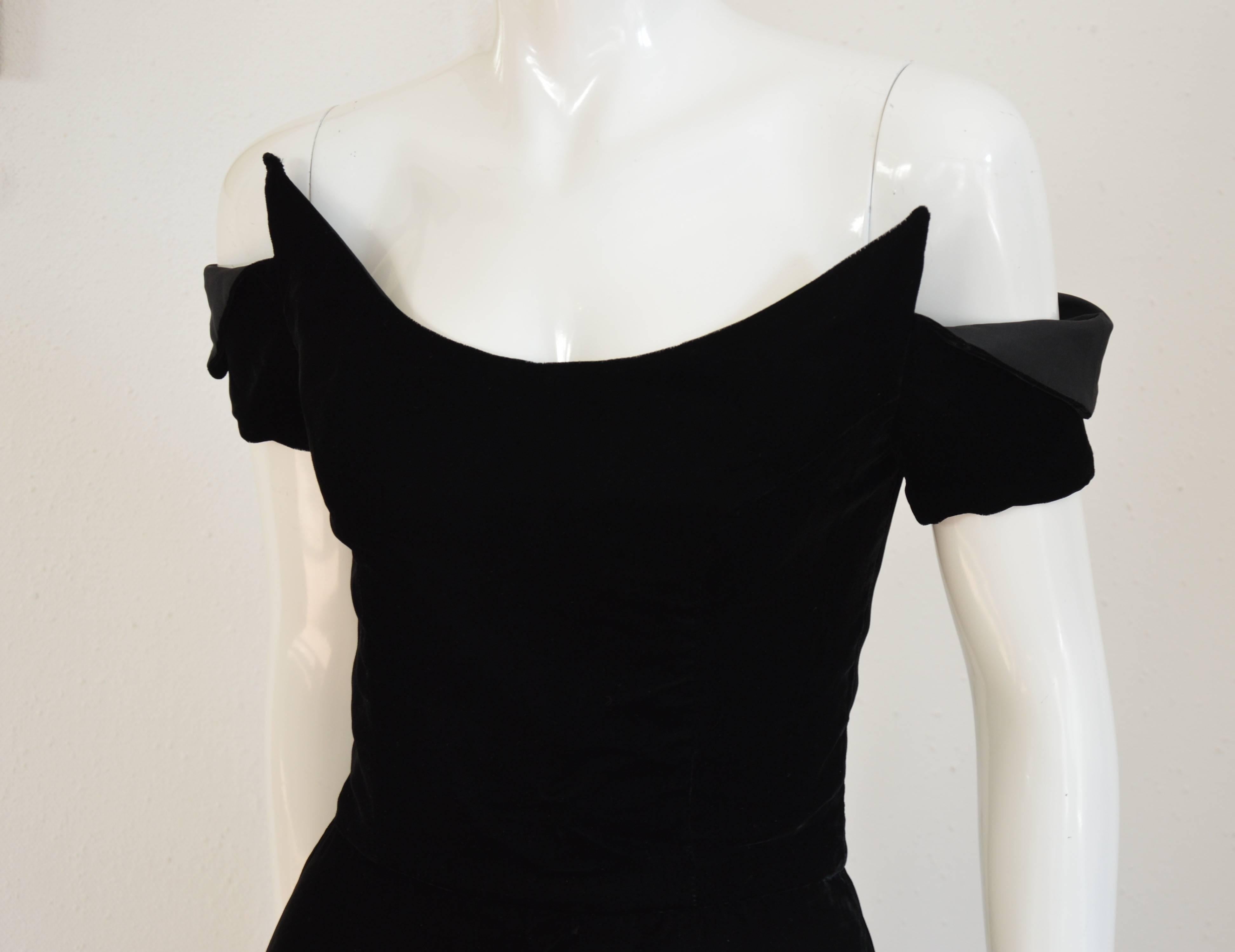 Women's or Men's 1990s Lanvin by Claude Montana Superb Deep Black Silk Velvet Gown
