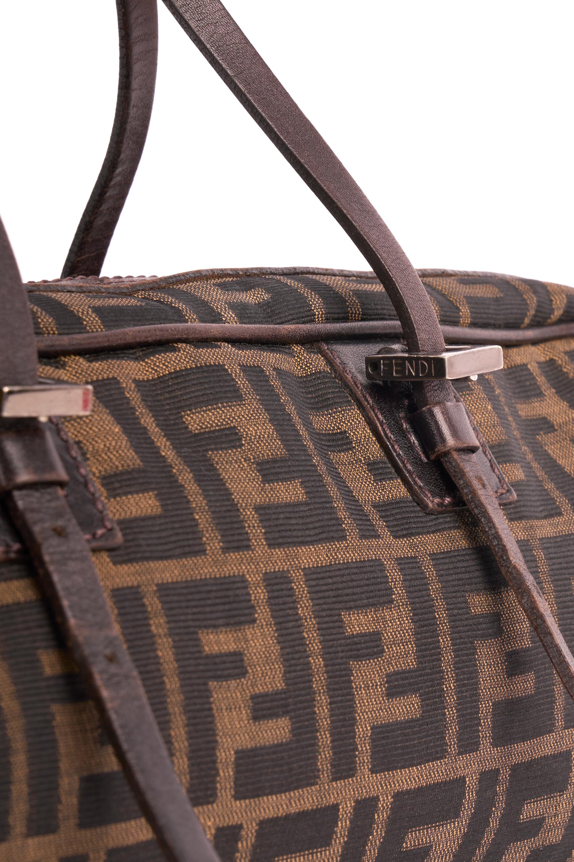 Fendi Vintage 1990's Brown Zucca Print Bowling Bag Unisexe en vente