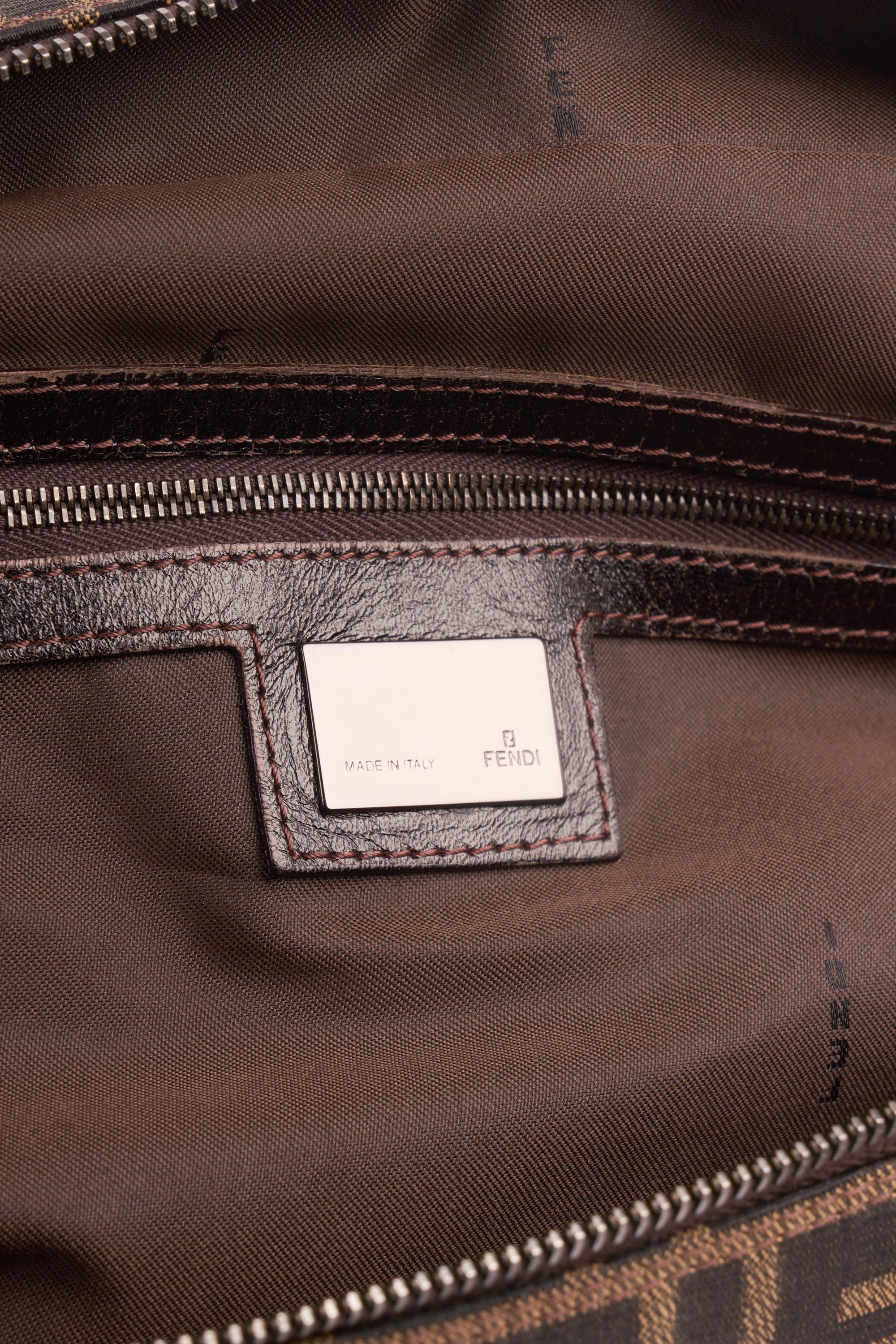 Fendi Vintage 1990's Brown Zucca Print Bowling Bag en vente 2