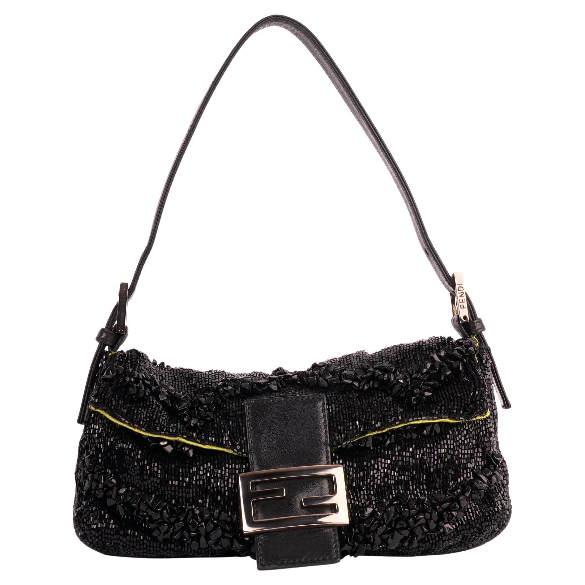 Vintage 1990's Fendi Black Sequin Baguette Bag Baggage en vente
