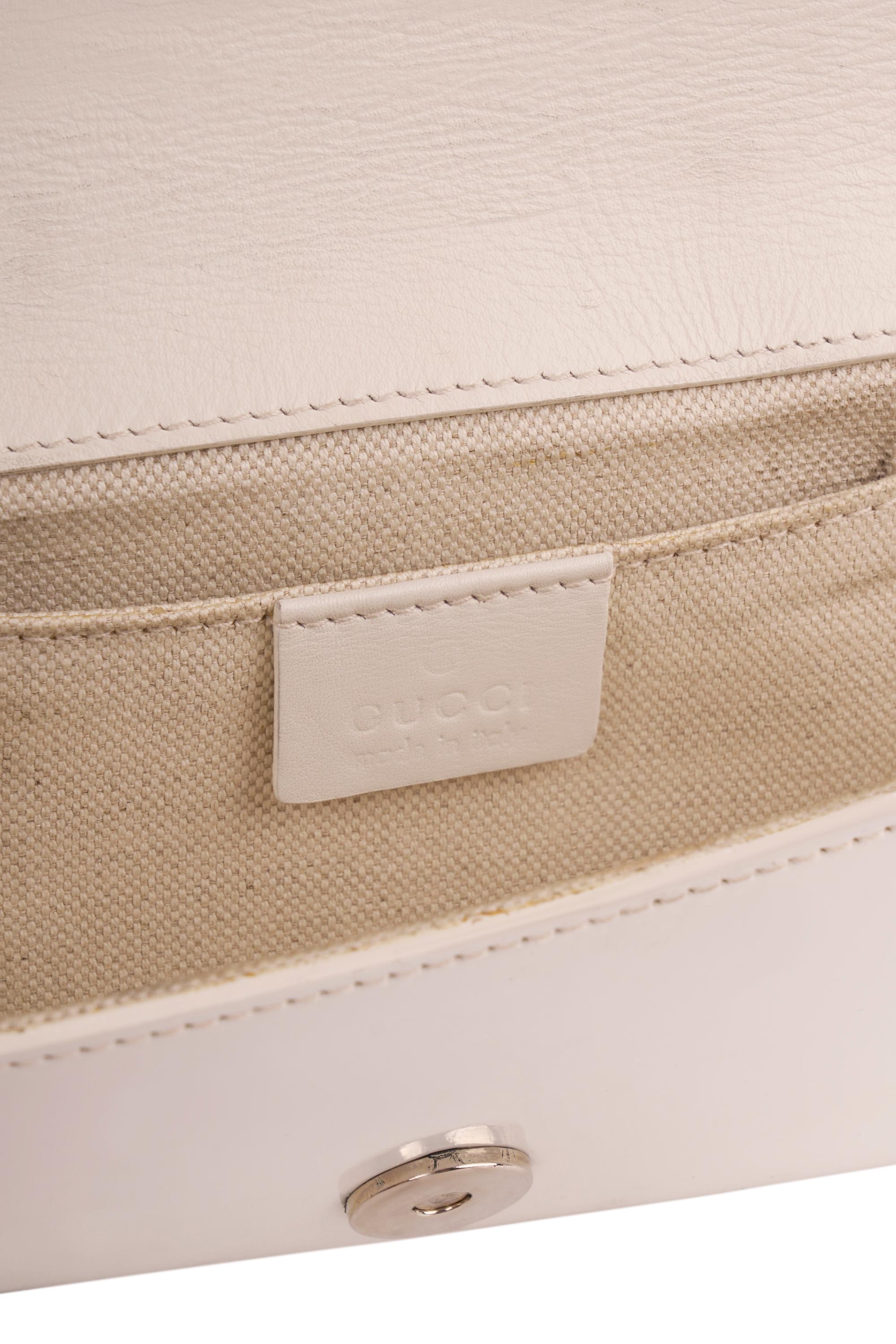 Vintage Gucci 1980's White Patent Rectangular Clutch en vente 6