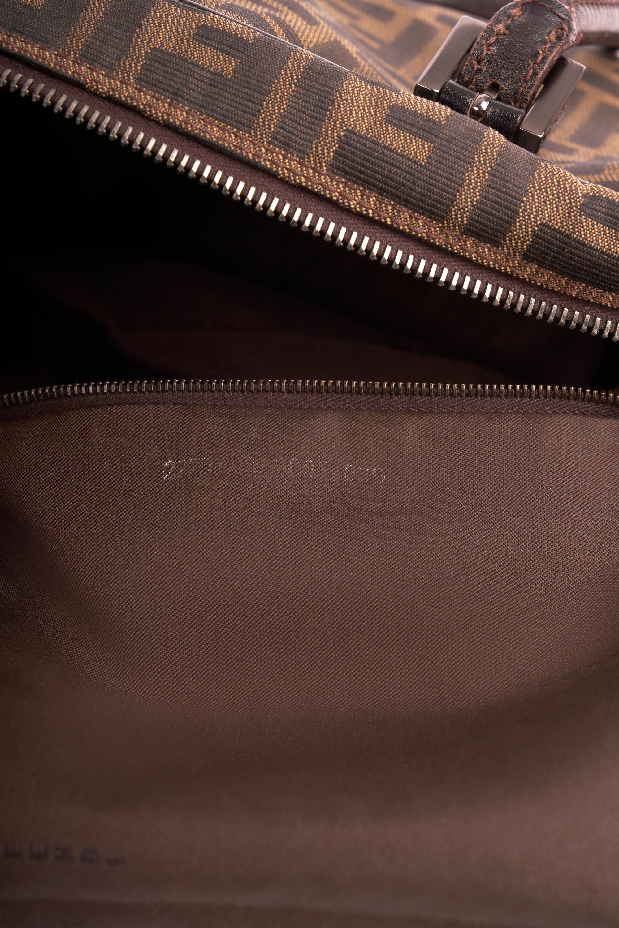 Vintage Fendi 1990's Brown Zucca Print Cloth Tote Bag en vente 3