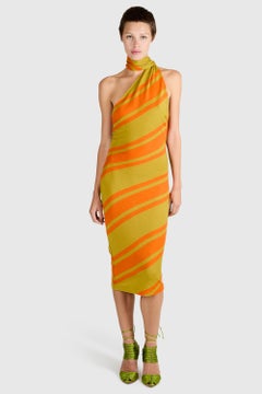 Vintage-Kleid von Alexander McQueen, Herbst/Winter 2001, aus gestreiftem Strick, asymmetrisch geschnitten