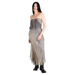 Abito vintage in seta grigio sfumato della collezione Resort 2006 di John Galliano