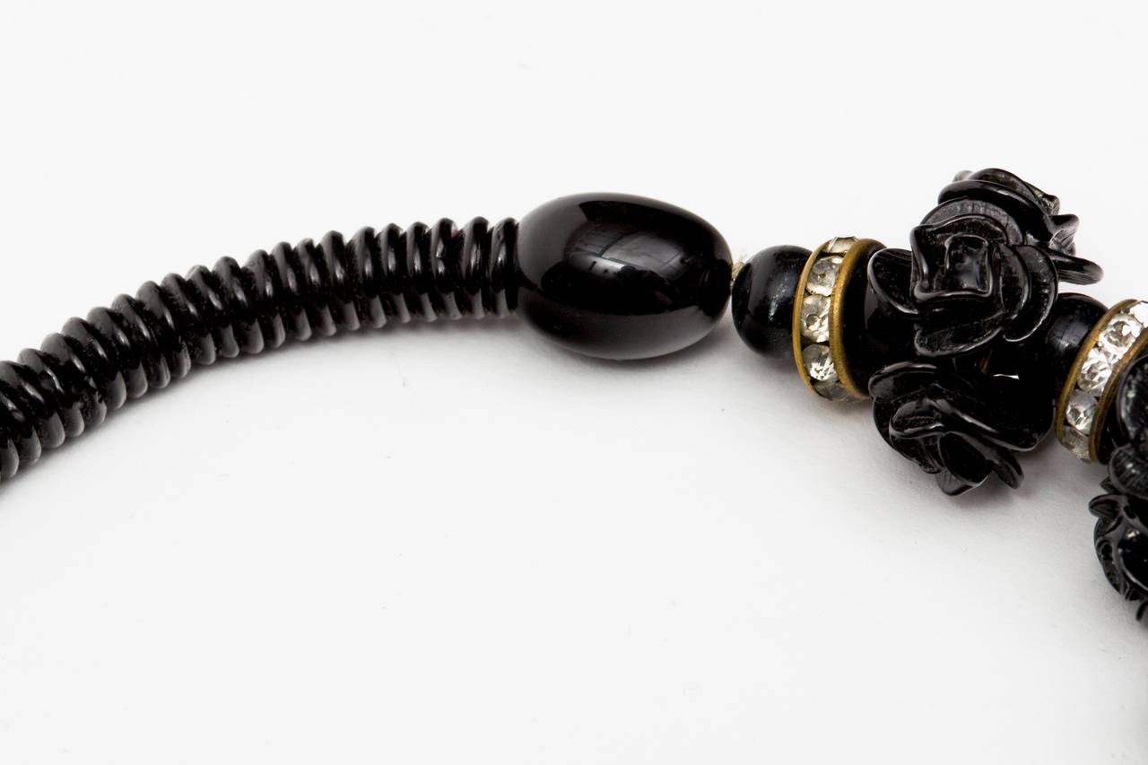 Fabelhafte Pate de Verre-Halskette aus den 20er Jahren im französischen Deko-Stil (Art nouveau) im Angebot