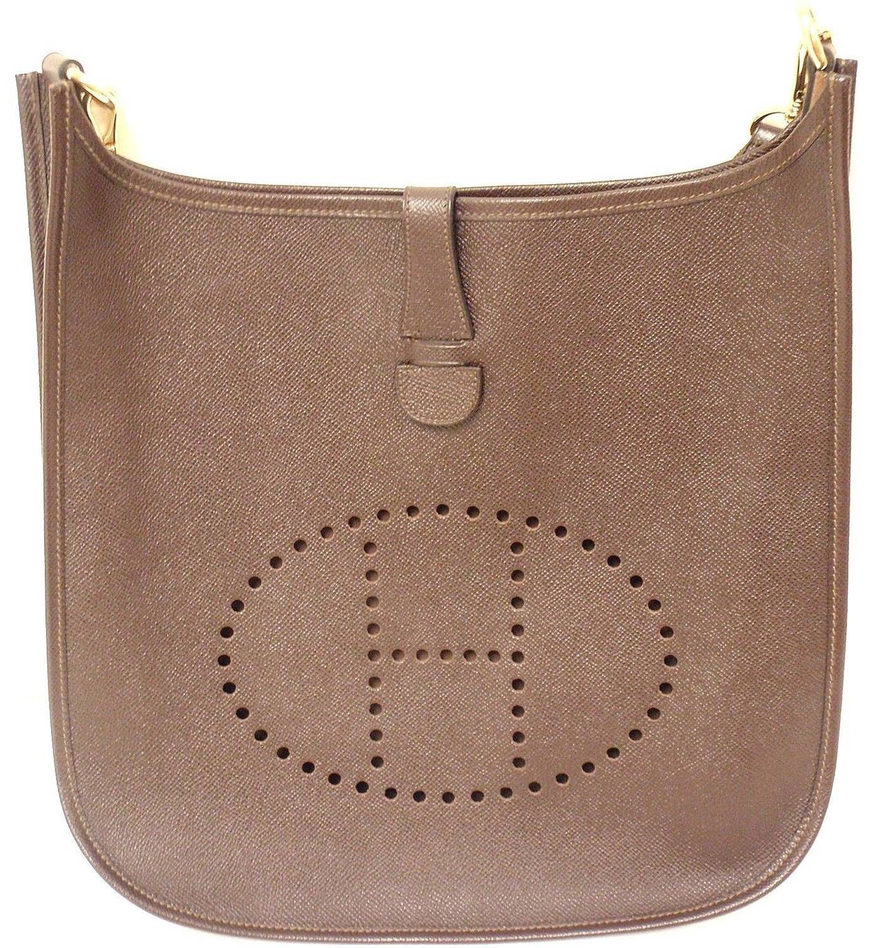 HERMES Evelyne GM Brown Epsom Leather GHW Shoulder Bag, 2001 In Excellent Condition In Holland, PA