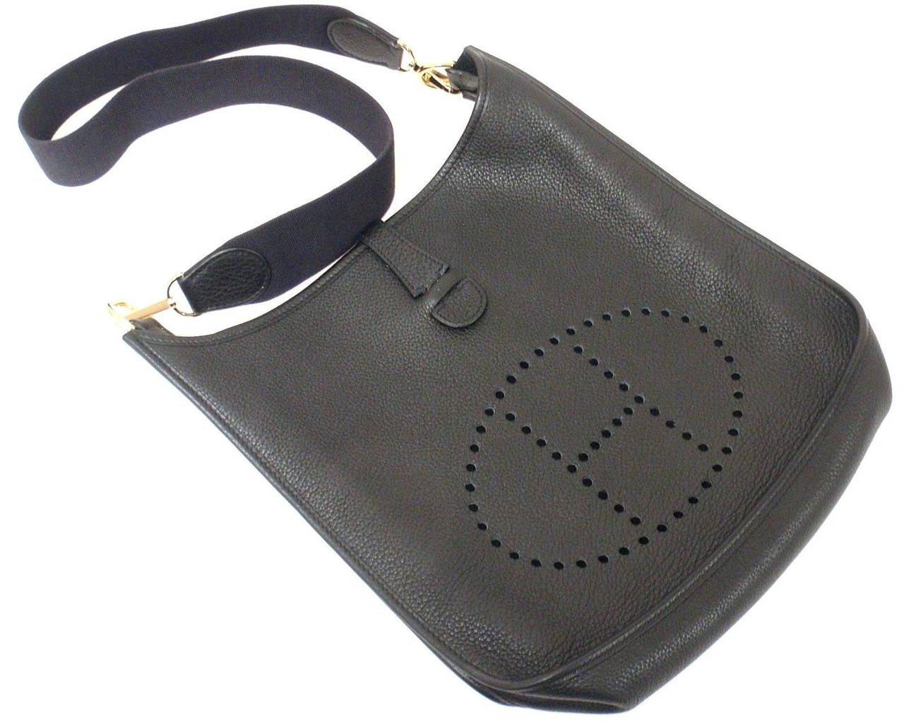 Women's HERMES Evelyne GM Black Clemence Leather GHW Shoulder Bag, 2003