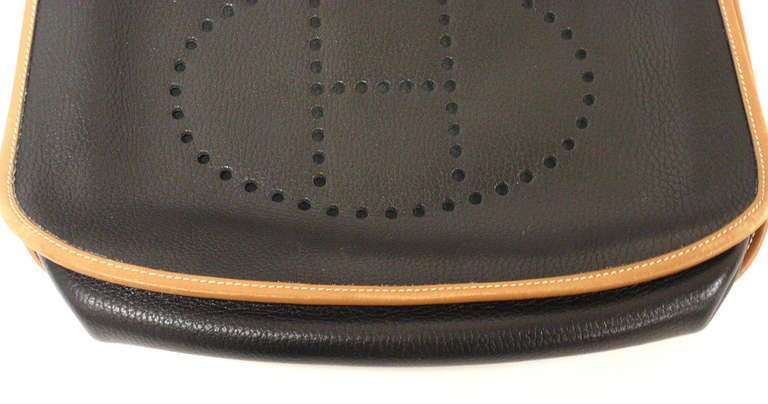 Hermes Evelyne GM two-tone black Clemence Barenia leather GHW shoulder bag, 1989 4