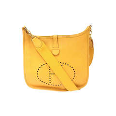 Vintage Hermes Evelyne GM sunny-yellow Ardenes leather GHW shoulder bag, 1998