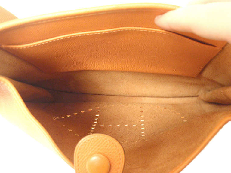 Women's or Men's Hermes Evelyne PM orange Epsom leather SHW shoulder bag, 2006