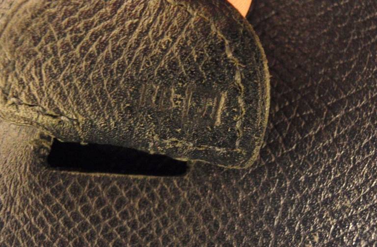 HERMES Evelyne PM Navy Epsom Leather SHW Shoulder Bag, 2006 In Good Condition For Sale In Holland, PA