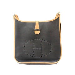 Sac à bandoulière Hermès Evelyne GM Two Tone Black Clemence Barenia Leather GHW, 1996