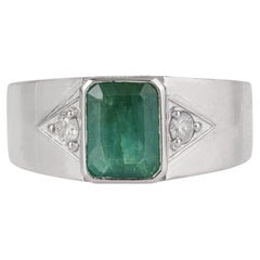 Silvorra Emerald Wide Band Ring with Diamonds in Triangular Frames in 925 Silver