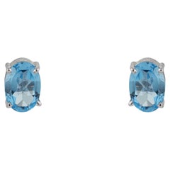 Silvorra Contemprory Ohrstecker mit blauem Topas im Ovalschliff (1,78 Karat) aus Sterlingsilber