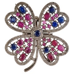 6.25 Carat Ruby Kynite Diamond Leaf Clover Oxidised Brooch Pendant in 925 Silver