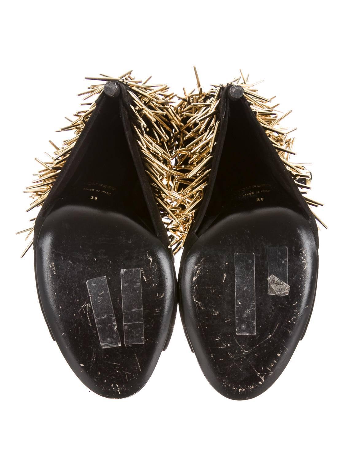 Tom Ford Spring Summer 2013 Black & Gold Spike heels 39 In Excellent Condition For Sale In Brisbane, Queensland