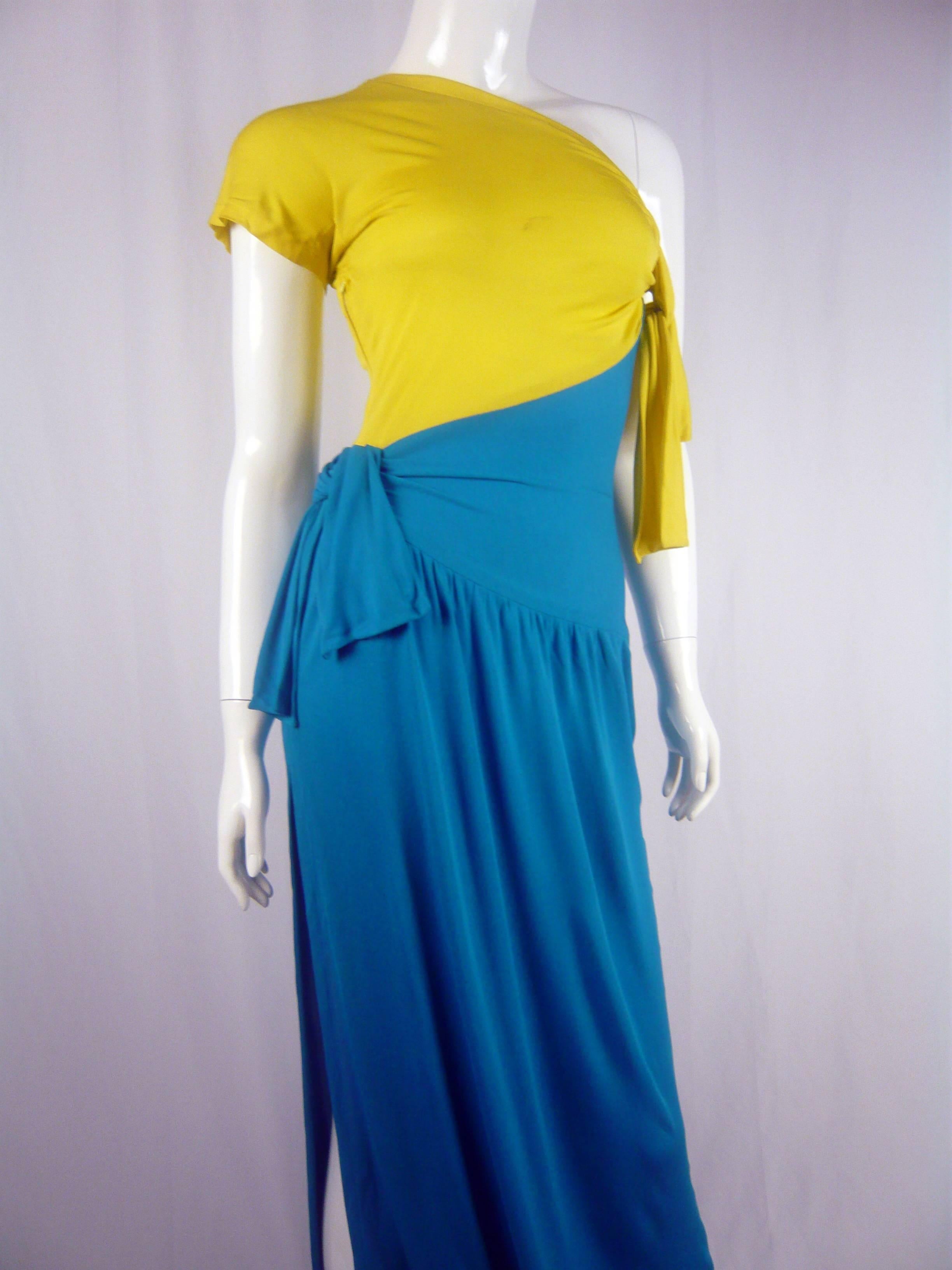 Michel Goma One Shoulder Jersey Dress  In Excellent Condition For Sale In West Hollywood, CA