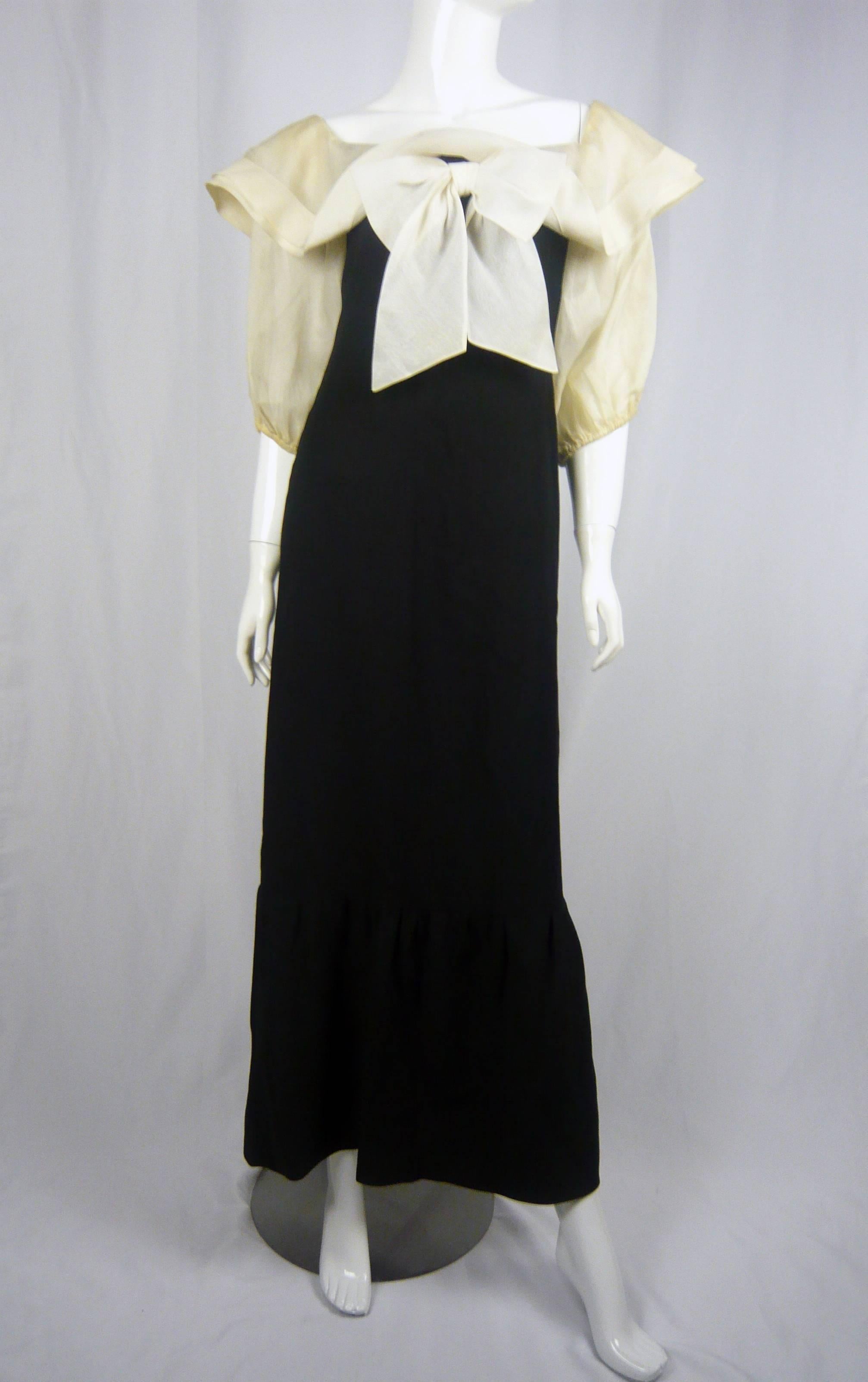 1980S Nina Ricci White Organza with Black Linen Couture Sailor Dress In Good Condition For Sale In West Hollywood, CA