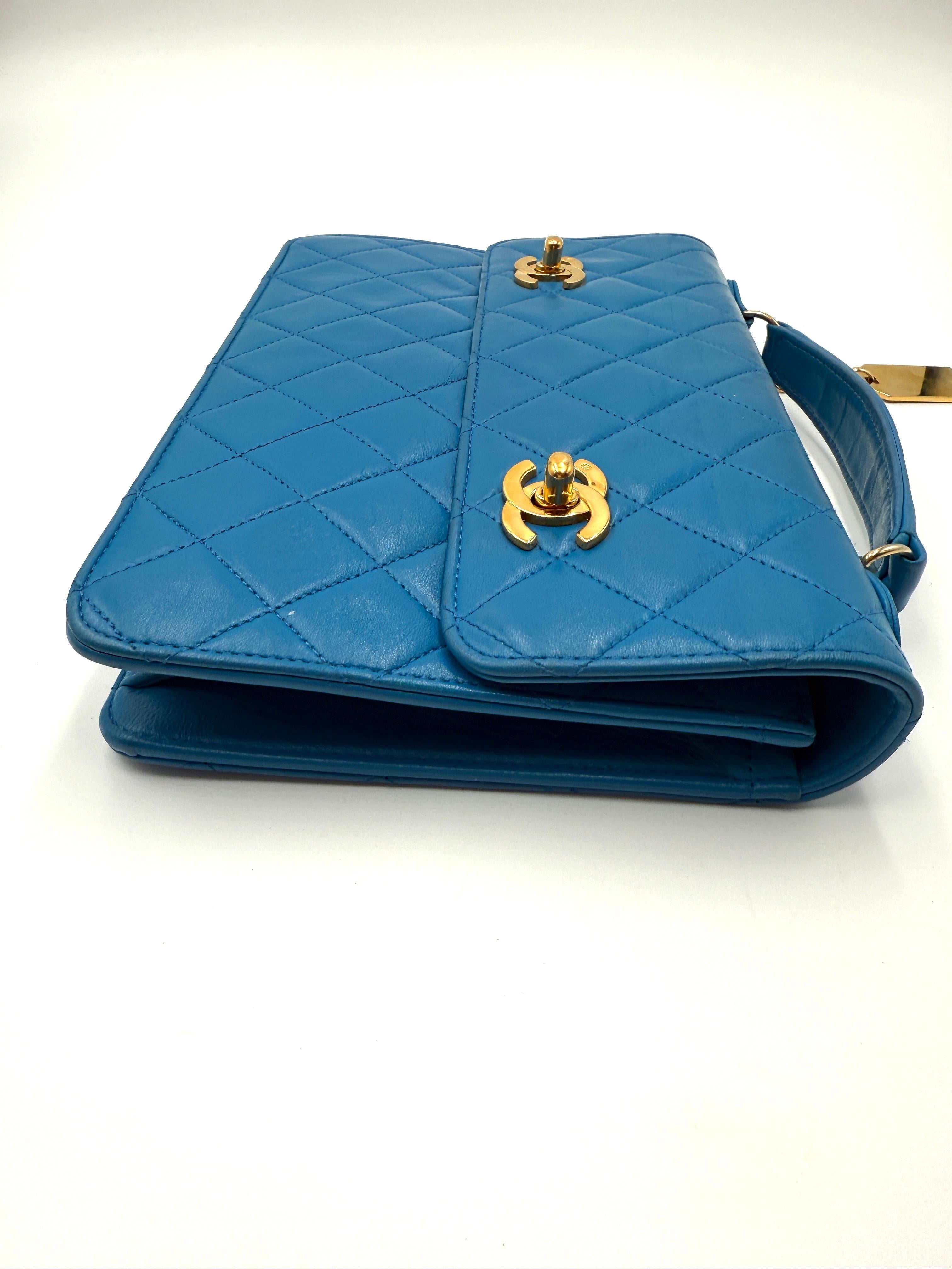 Chanel Lambskin Double CC Turn Lock Cambon Charm Mini Briefcase Bag - 1989-1991 en vente 5