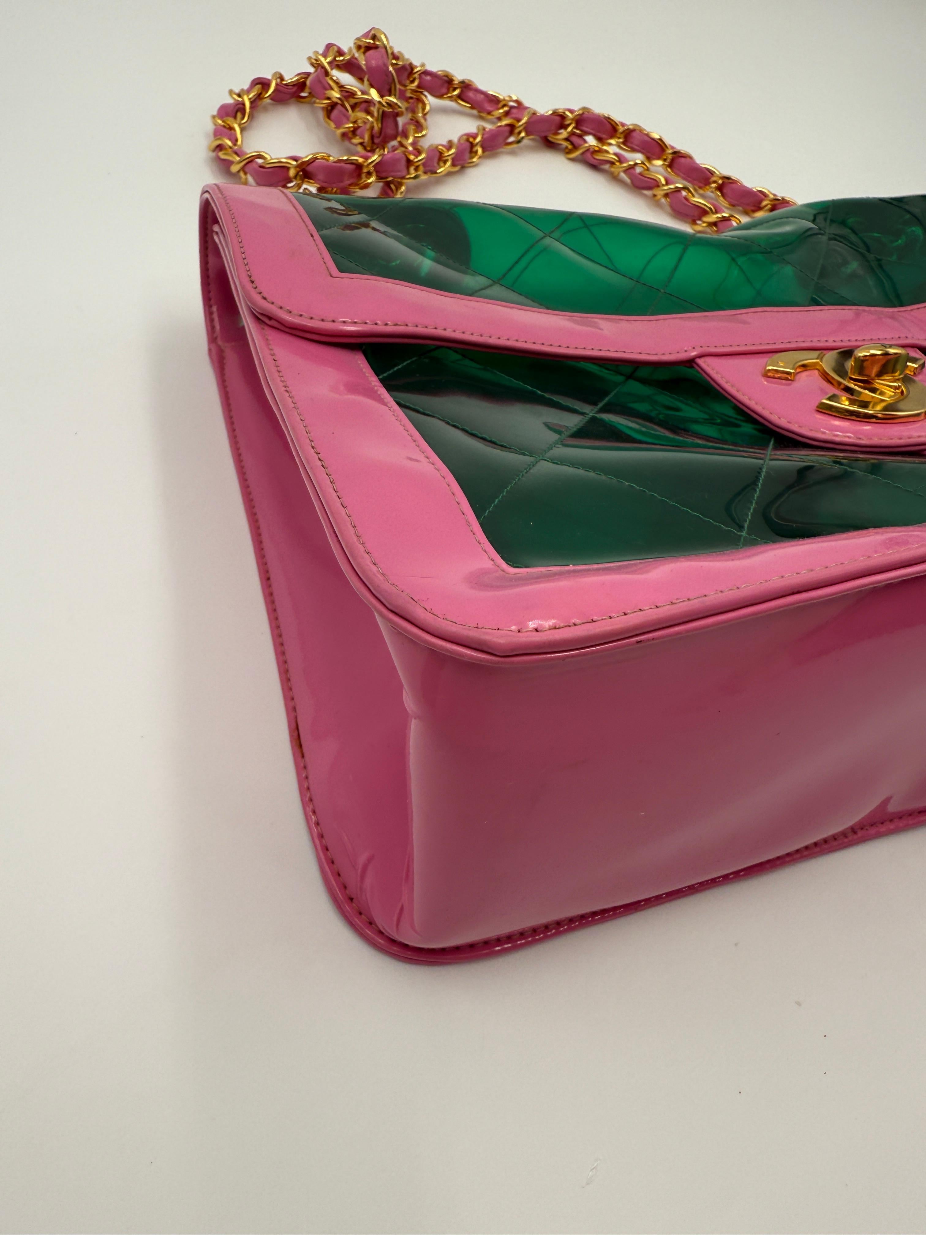 Chanel 1995 Ultra Rara Borsa Maxi Flap in PVC Rosa & Verde in vendita 8