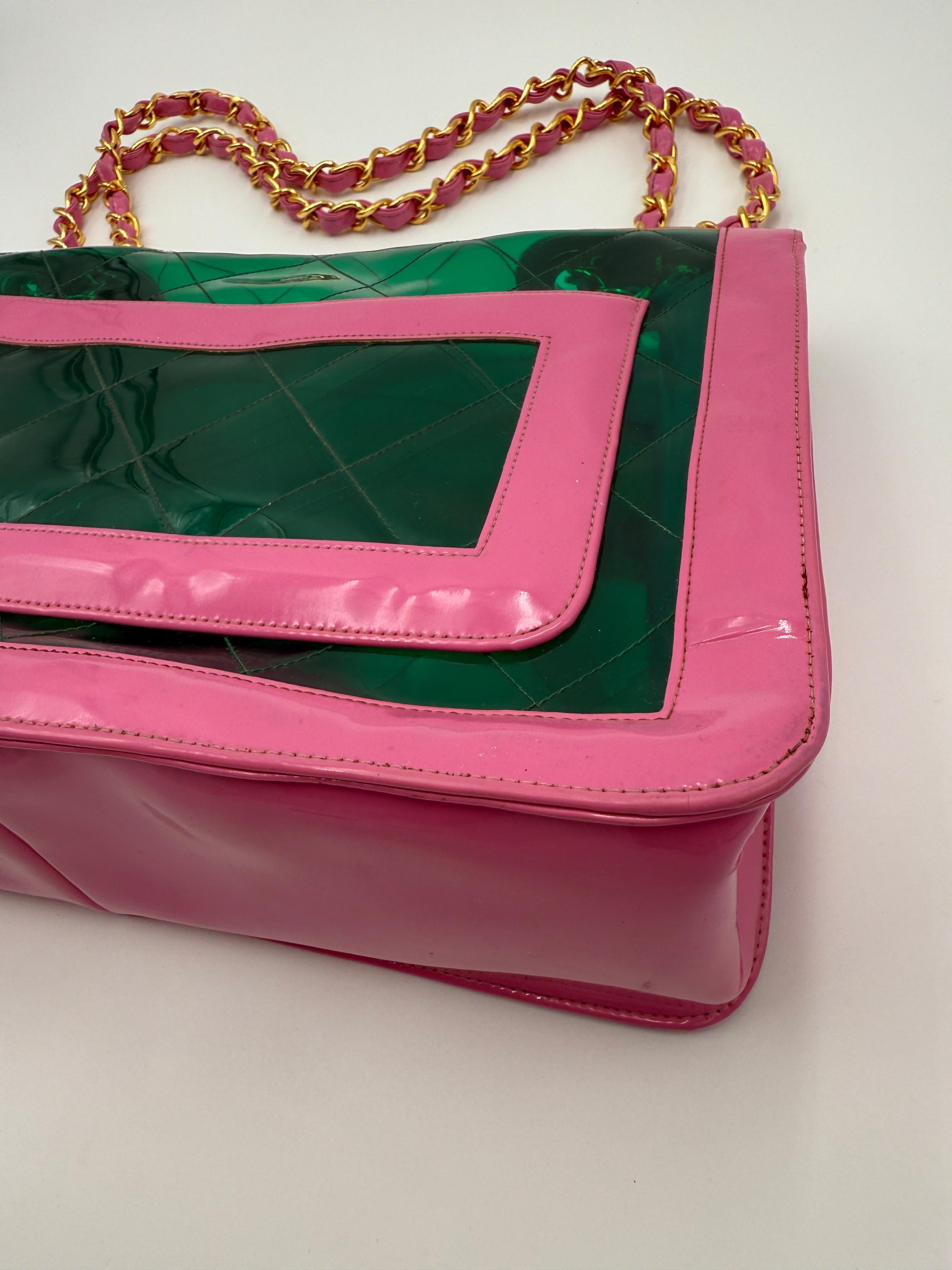 Chanel 1995 Ultra Rara Borsa Maxi Flap in PVC Rosa & Verde in vendita 10