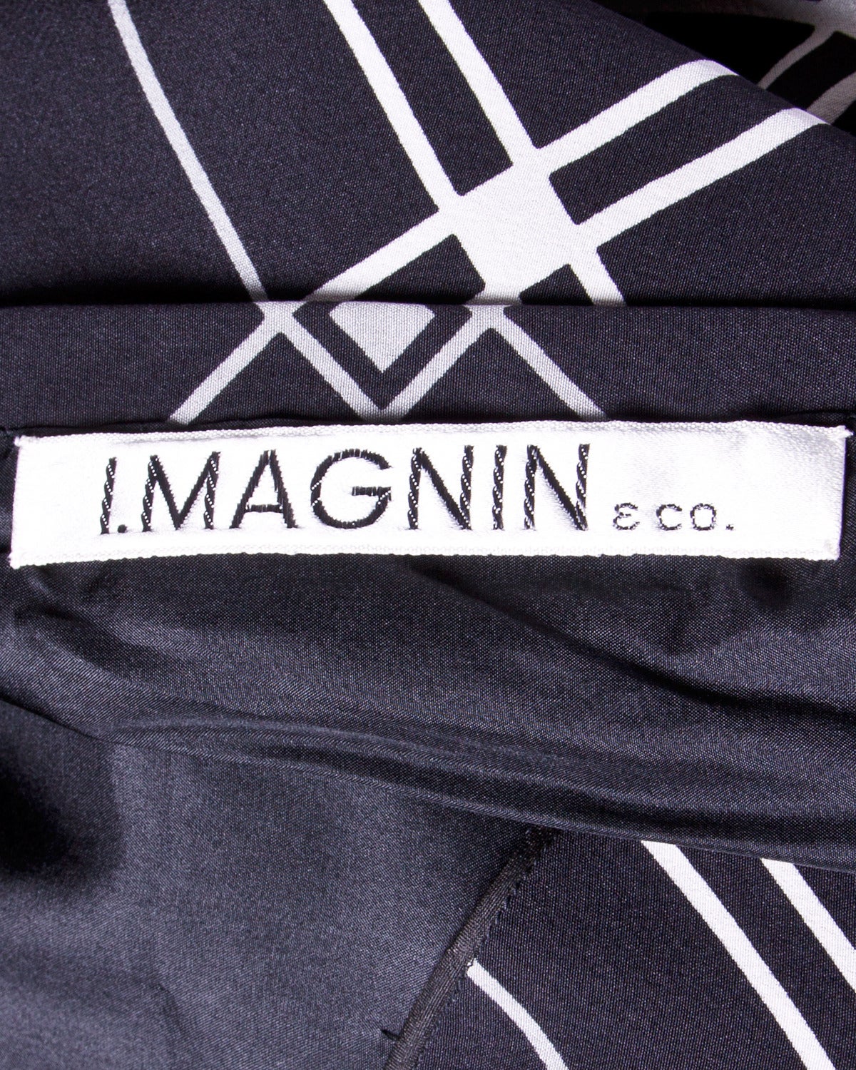 Pristine I. Magnin Vintage 1960s 60s  Silk Black + White Graphic Print Dress 2