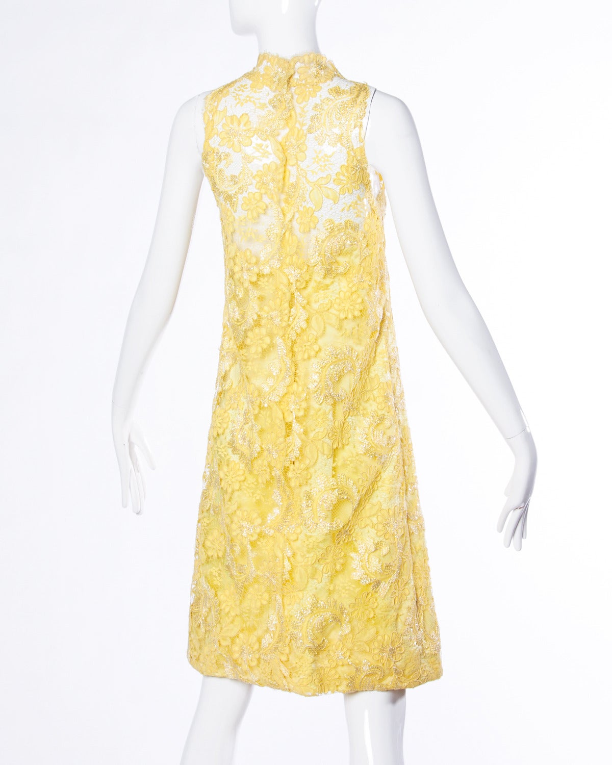 Mary Sachs Vintage Couture 1960er Jahre Metallic Gelb Spitze Etuikleid (Orange) im Angebot