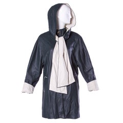 Manteau à capuche en cuir noir et blanc Escada by Margaretha Ley Vintage