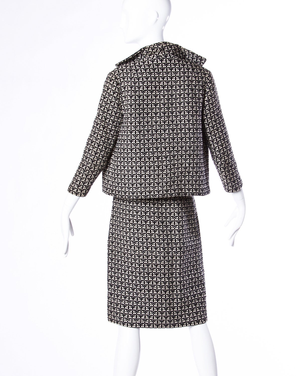 Vintage 1950s Black and White Tapestry Jacket + Skirt Suit Ensemble For ...