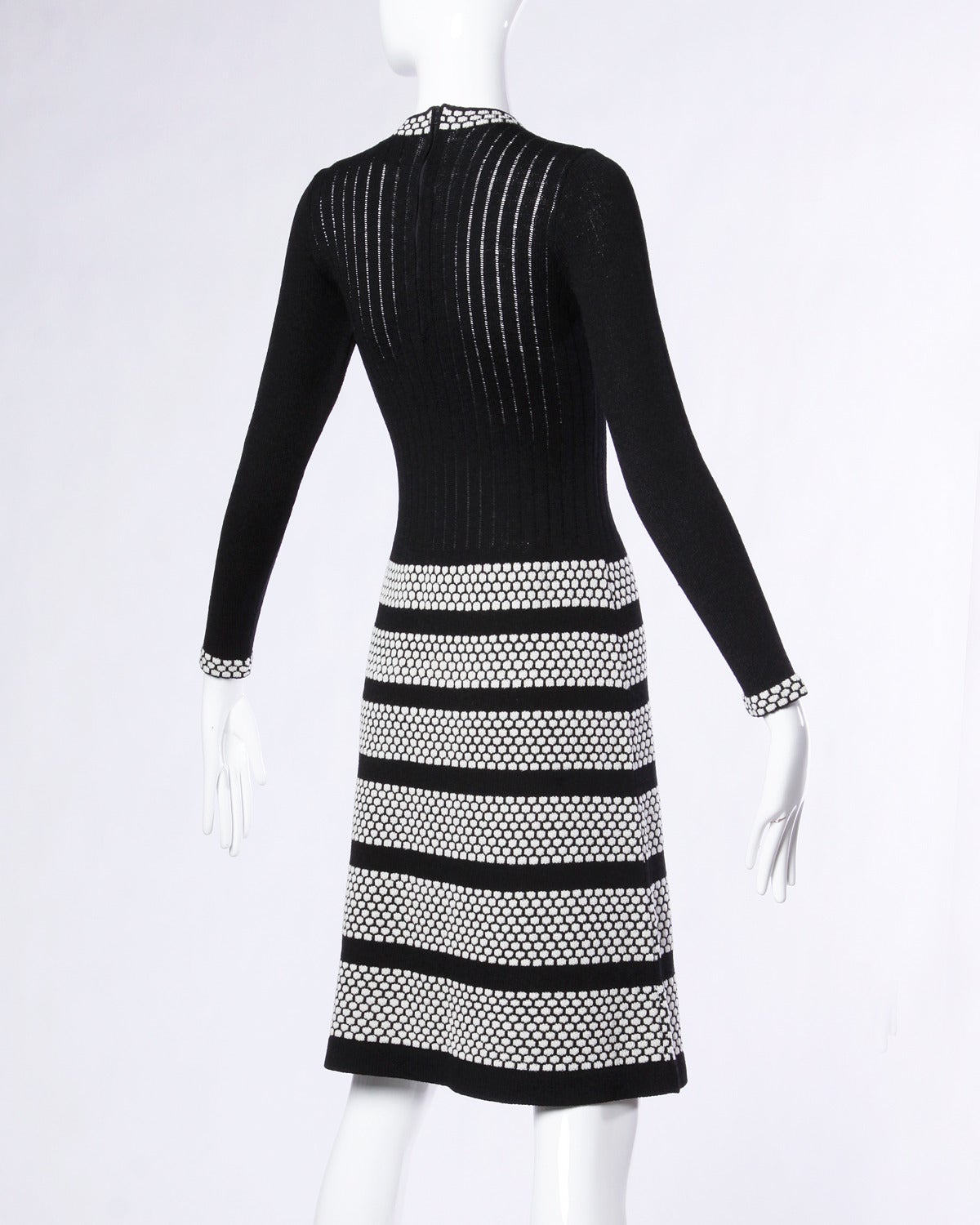 Black and white wool knit dress by Adolfo. Geometric design and flattering cut. Because of the stretch this dress will fit anyone in the small-medium range of sizes well. 

Details:

Unlined
Long Sleeves
Colors: Black / White
Rear Zip