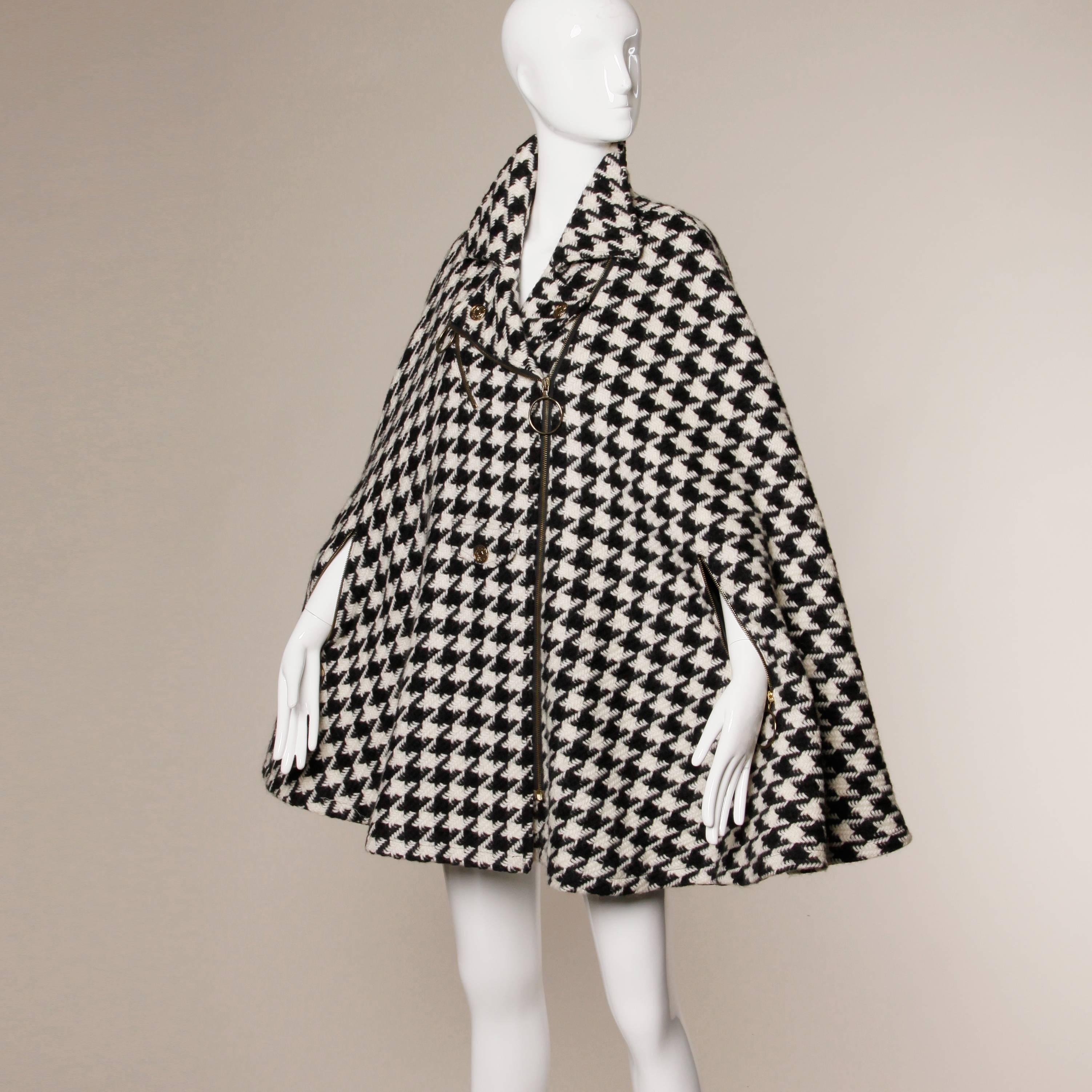 Moschino Vintage Black + White Mohair Wool Houndstooth Cape Coat  In Excellent Condition In Sparks, NV