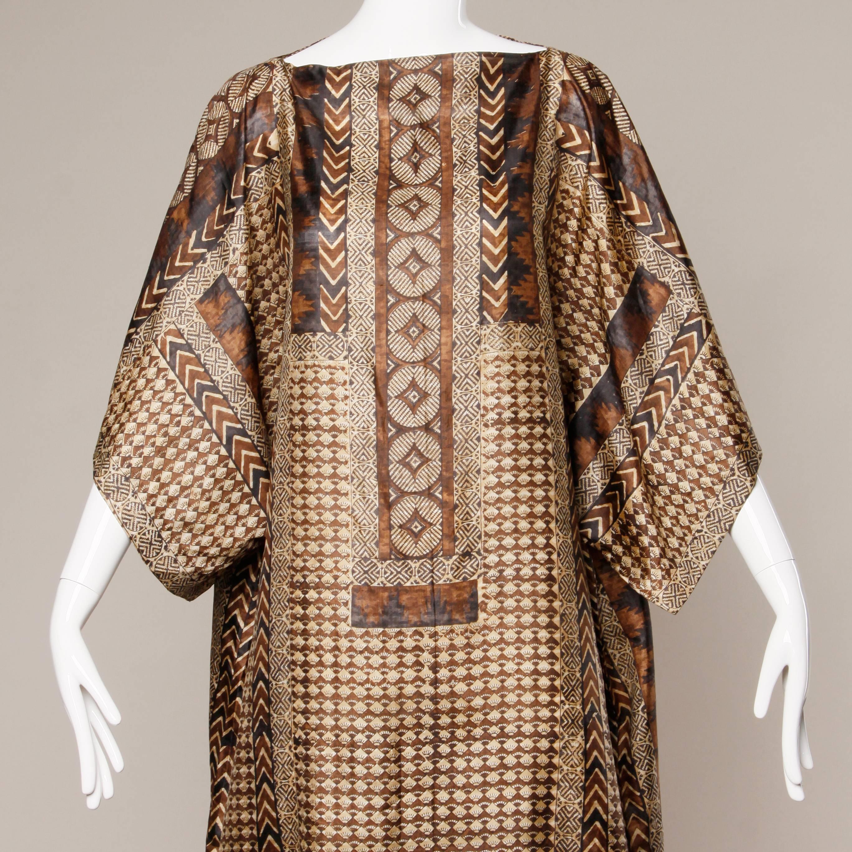 1970s Vintage 100% Silk Hand Block Printed Indian Caftan Dress 4