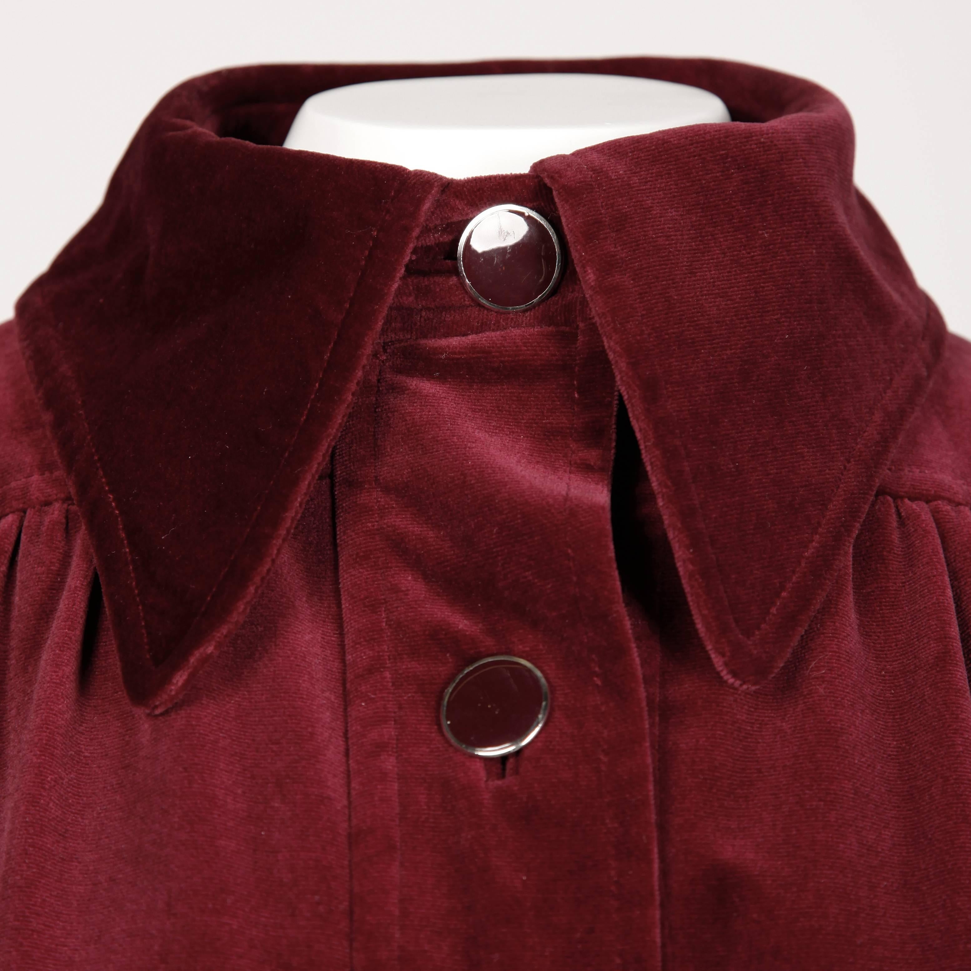 Rare Emanuel Ungaro 1970s Parallele Vintage Burgundy Velvet Coat In Excellent Condition In Sparks, NV